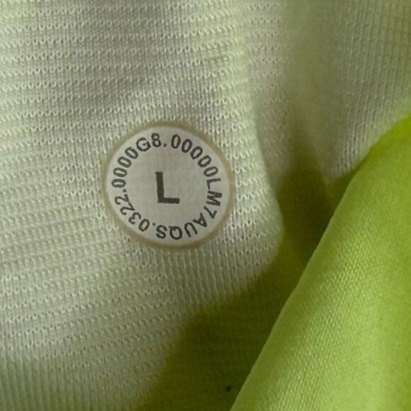 Lululemon Neon Fluorescent Highlighter Yellow Green Men's Large.  Athletic Runni - Picture 12 of 12